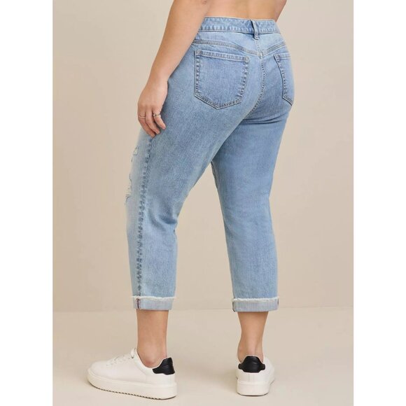 Torrid Crop Boyfriend Straight Vintage Stretch Mid-Rise Jean, Plus Size 16 - Picture 2 of 7